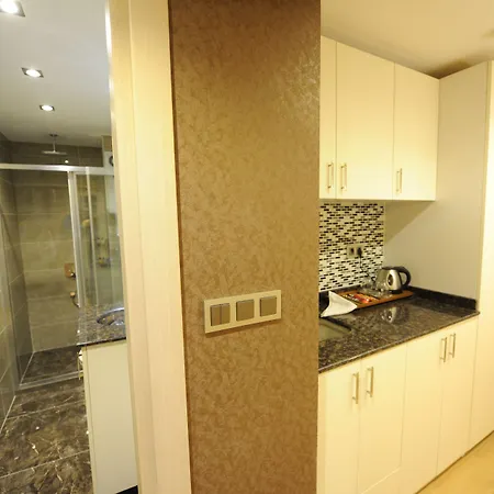 Otel Taxim
