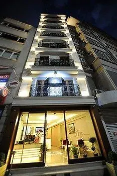 Taxim Otel 3*