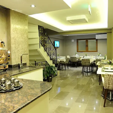 Taxim Otel 3*