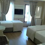 Hotel Taxim 3*