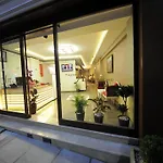 Hotel Taxim 3*