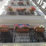 Hotel Taxim 3*