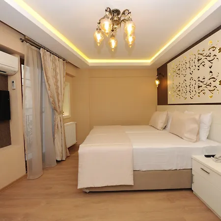 Hotel Taxim 3*