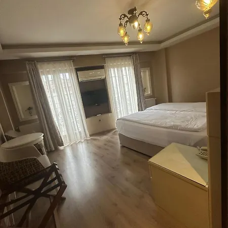 Taxim Hotel 3*