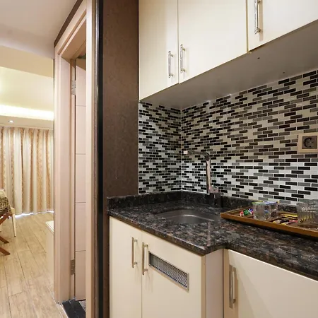 Hotel Taxim 3*